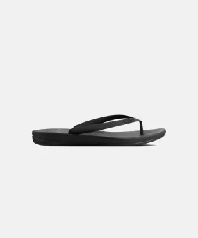 FitFlop iQushion Ergonomic Slides Black